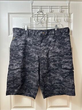 Ariat Rebar Men’s Shorts Size 38